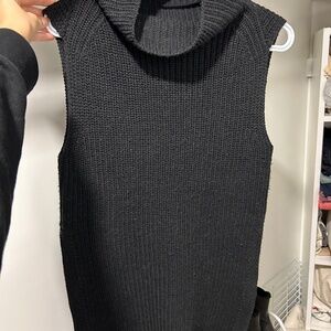 Aritzia wilfred 100% wool tunic XS